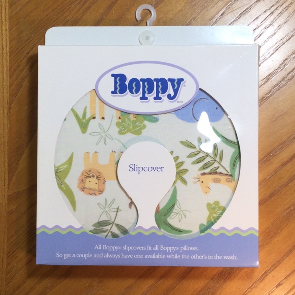 Boppy Slipcover, jungle/safari theme